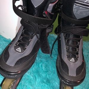 Black Rollerblades, Male